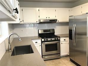 Building Photo - 6822 Glenridge Dr