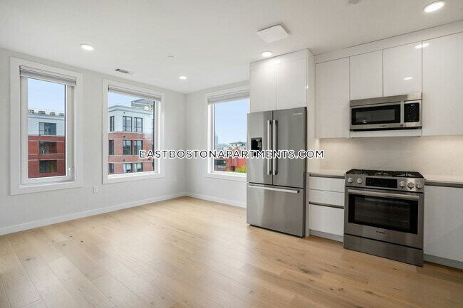 Foto del edificio - 194 Sumner St.