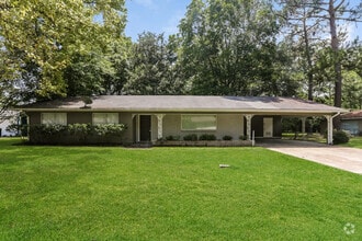 Building Photo - 251 Southbrook Dr