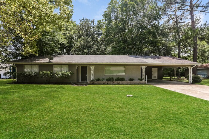 Primary Photo - 3 Bedroom Jackson Home