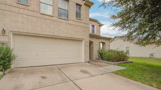 Foto del edificio - 8542 Village Rose Ln