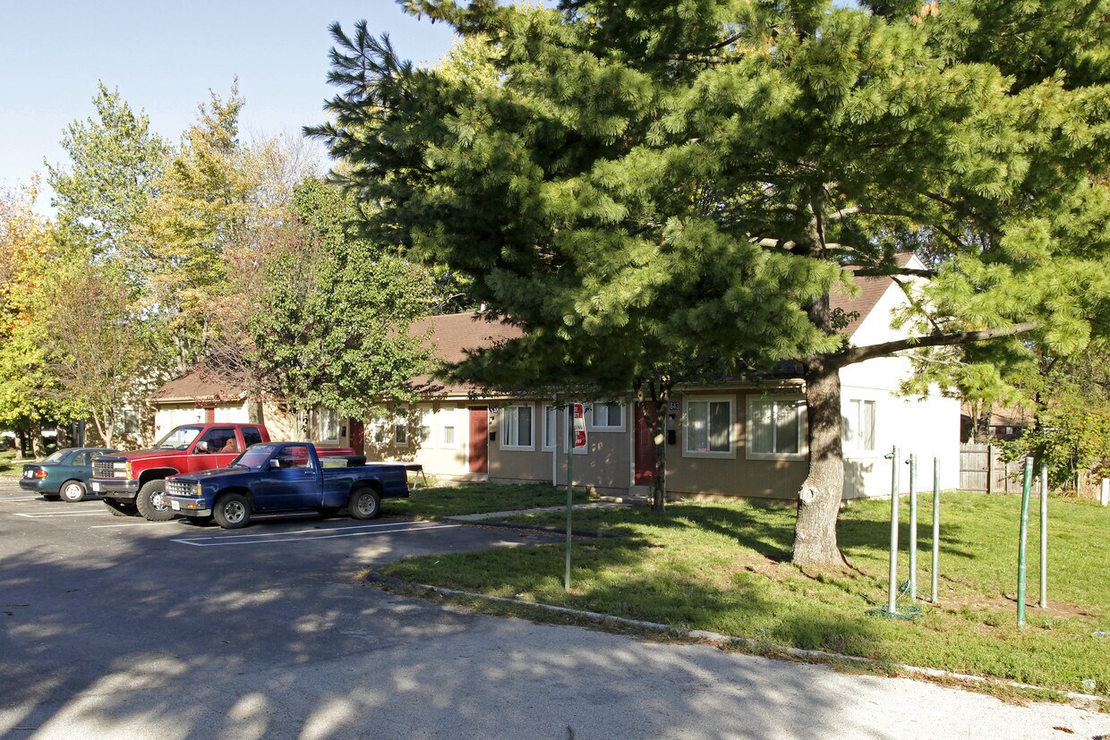 Foto del edificio - Dawnview Townhomes