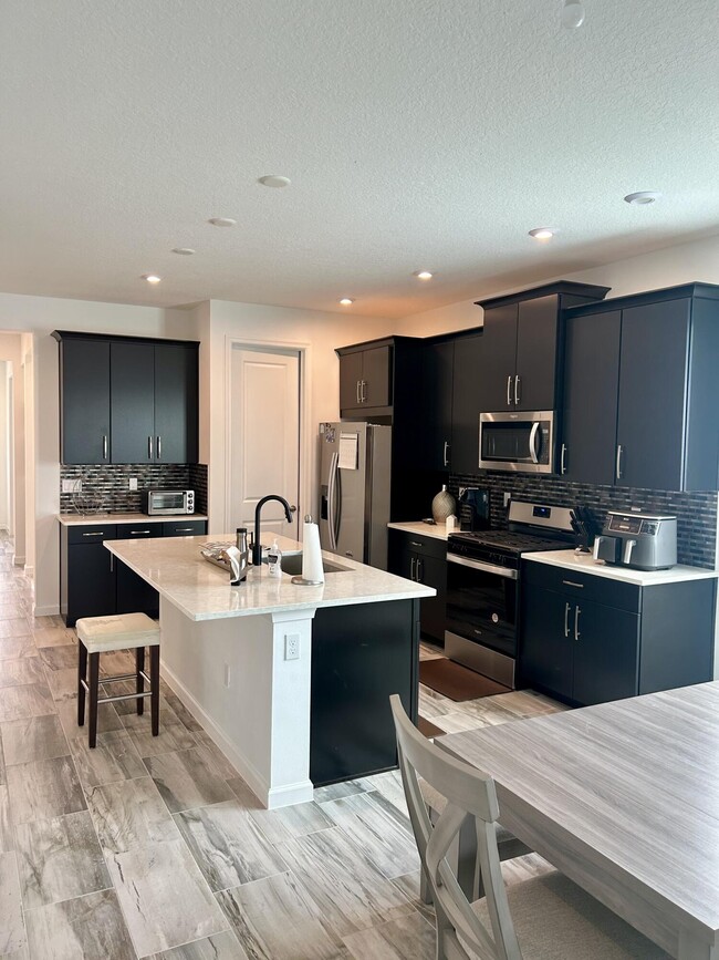 Foto del edificio - 12742 SW Phoenix Dr