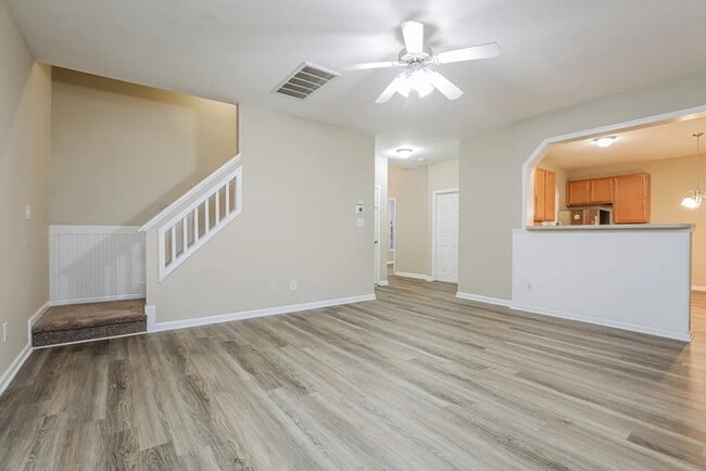 Building Photo - 7808 Green Mill Dr