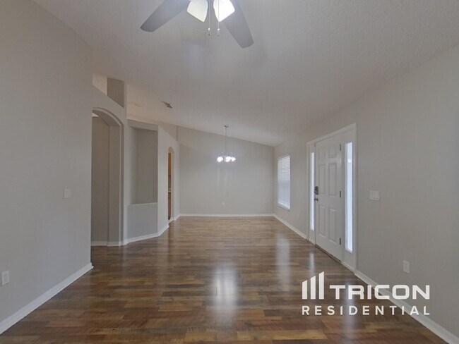 Foto del edificio - 609 White Oak Way