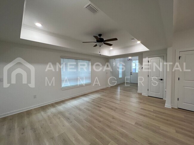 Building Photo - Home for rent in Orange Beach!!! View Now!...