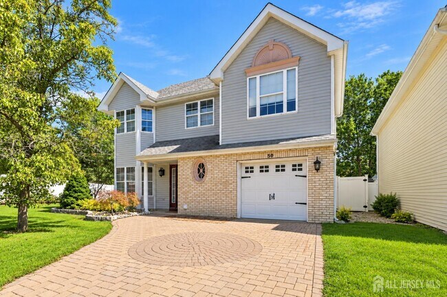 Building Photo - 50 Glen Oaks Ct