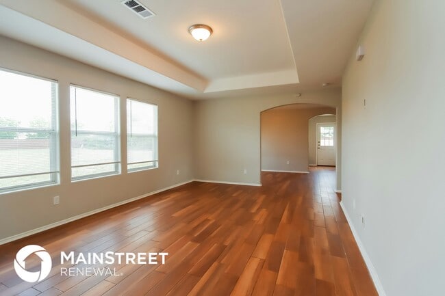 Building Photo - 16619 Sidonie Dr