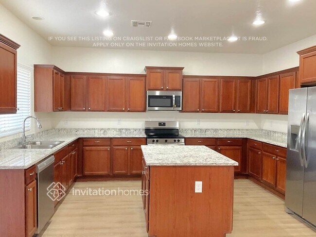 Foto del edificio - 4854 S Antonio