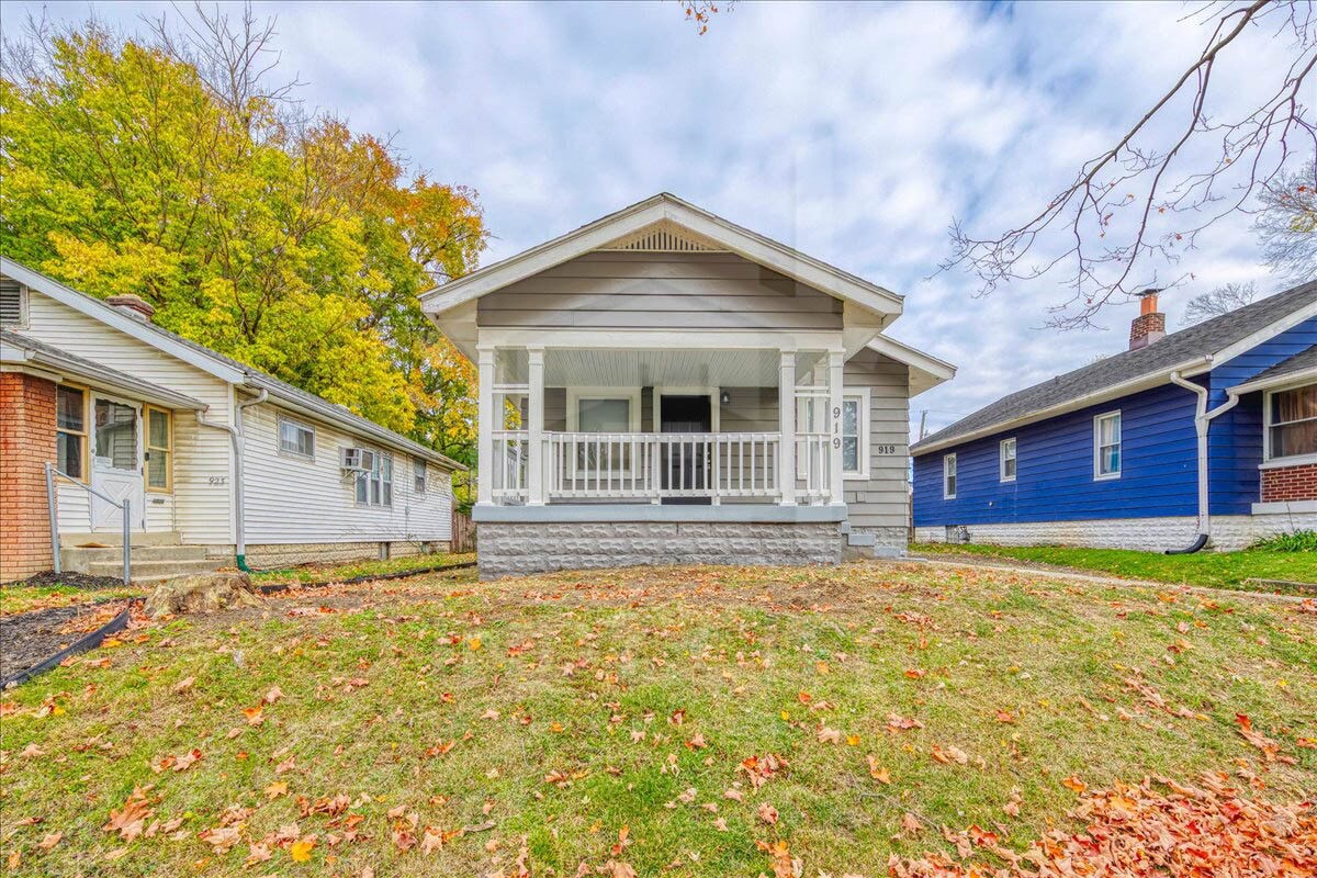 Foto principal - 919 N Bradley Ave