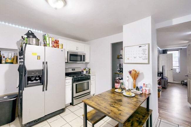 Foto del edificio - 3237 S Aberdeen St