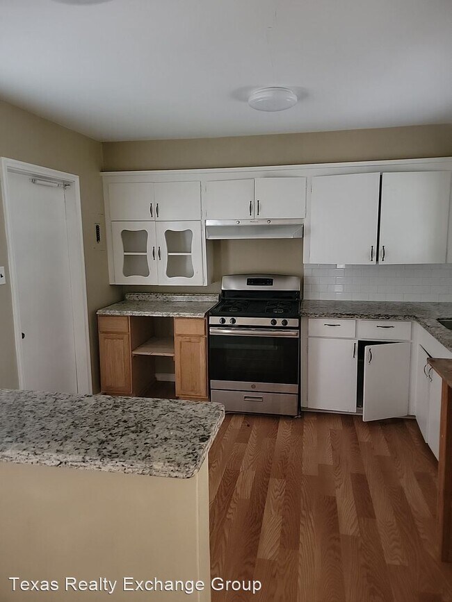 Foto del edificio - 3 br, 1.5 bath House - 3913 Barnes St,