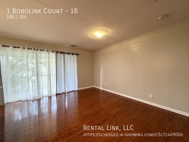 Building Photo - 1 Bobolink Ct