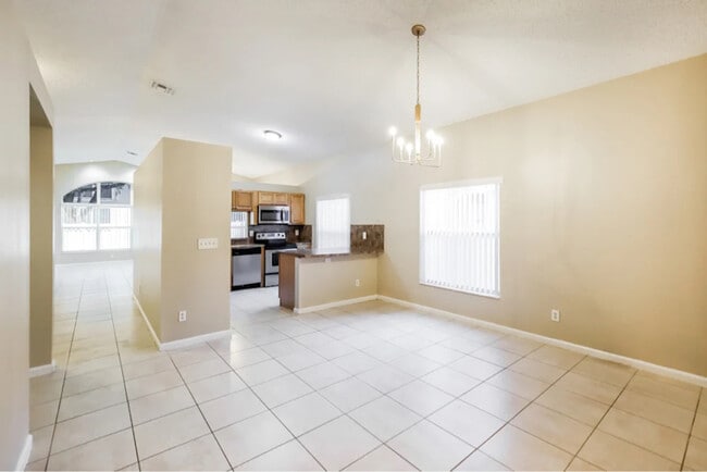 Foto del edificio - 10890 NW 46th Dr