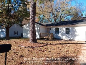 Building Photo - 140 Merle Dr