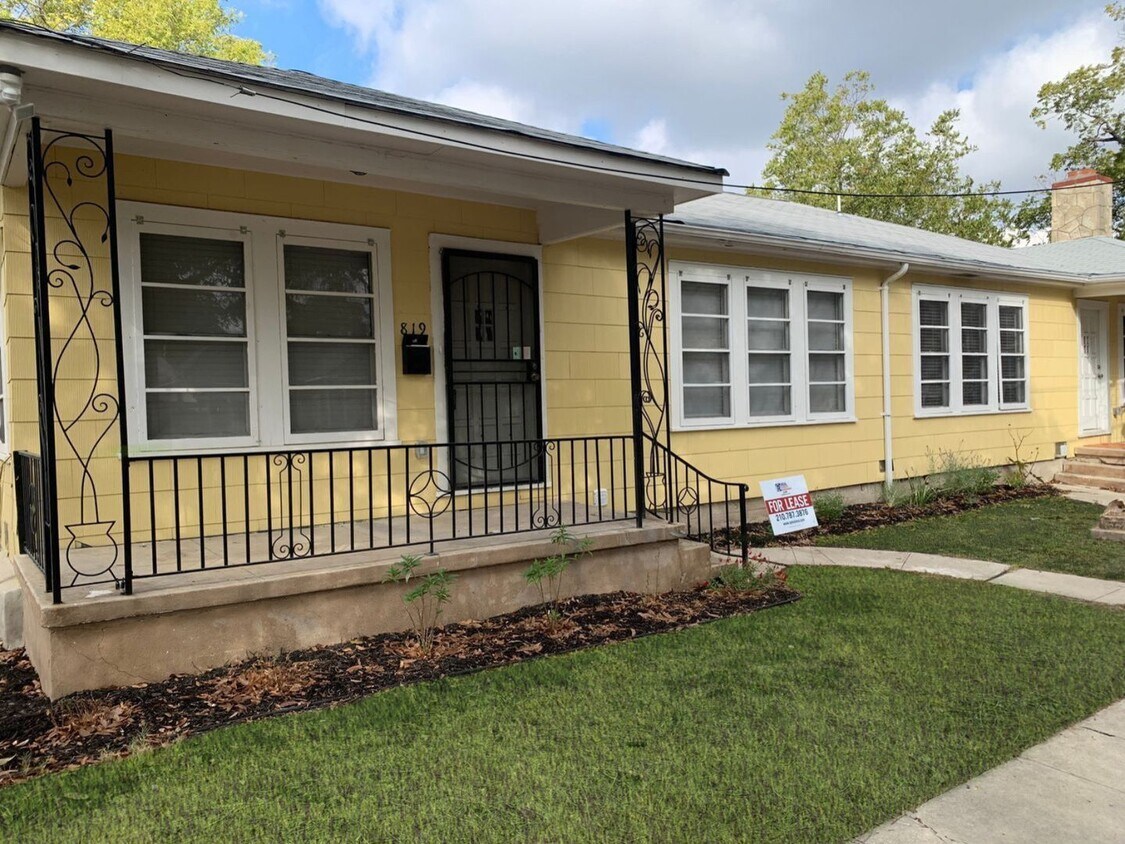 Foto principal - 819 San Antonio Ave