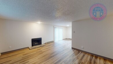 Building Photo - 1507-1507 SW Evans St