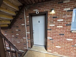 Building Photo - 2625 S Big Bend Blvd