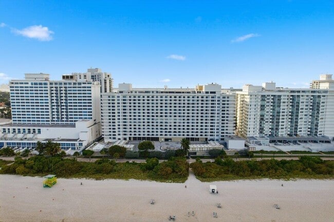 Building Photo - 5555 Collins Ave