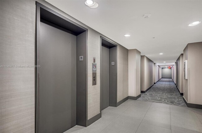 Foto del edificio - 770 Claughton Island Dr