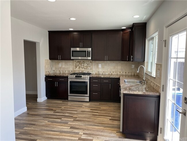 Building Photo - 6824 Tobias Ave