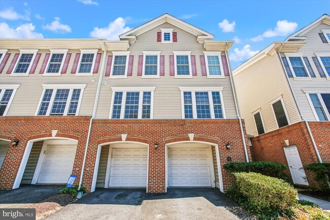 Building Photo - 7141 Huntley Creek Pl