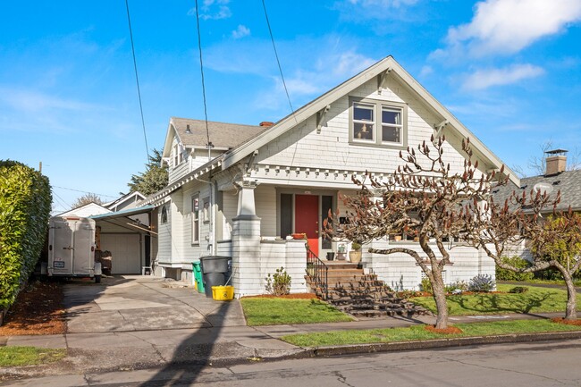 Building Photo - 3419 SE 57th Ave