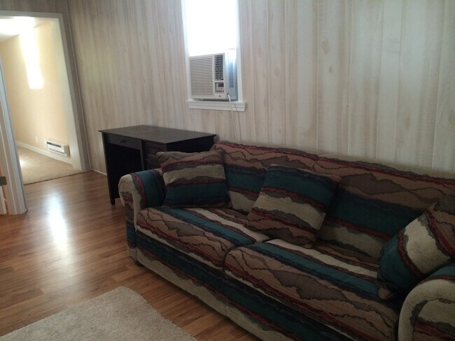 Foto del edificio - Located On Shalom Mountain - Available Fur...