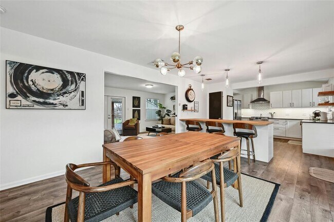 Foto del edificio - 507 Krebs Ln