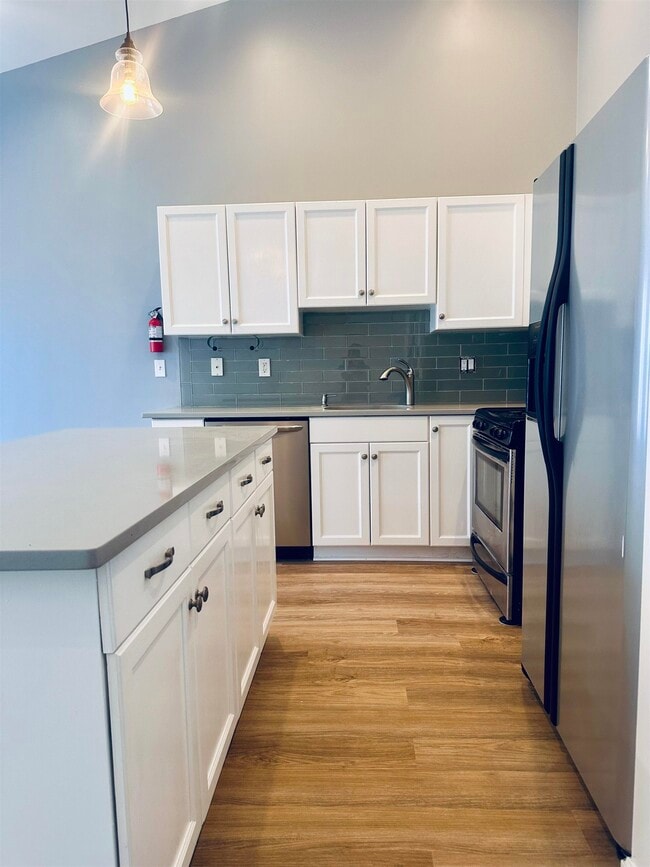 Foto del edificio - 5 Soho Dr