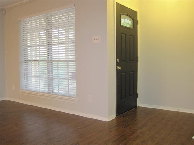 Building Photo - 6340 Rincon Way