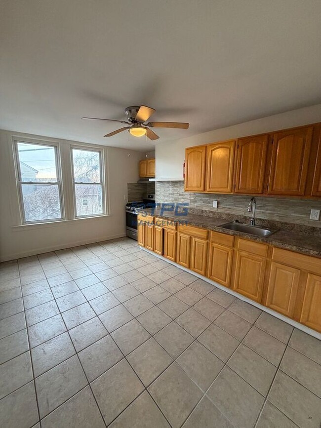 Photo - 130 Milford Ave Apartment