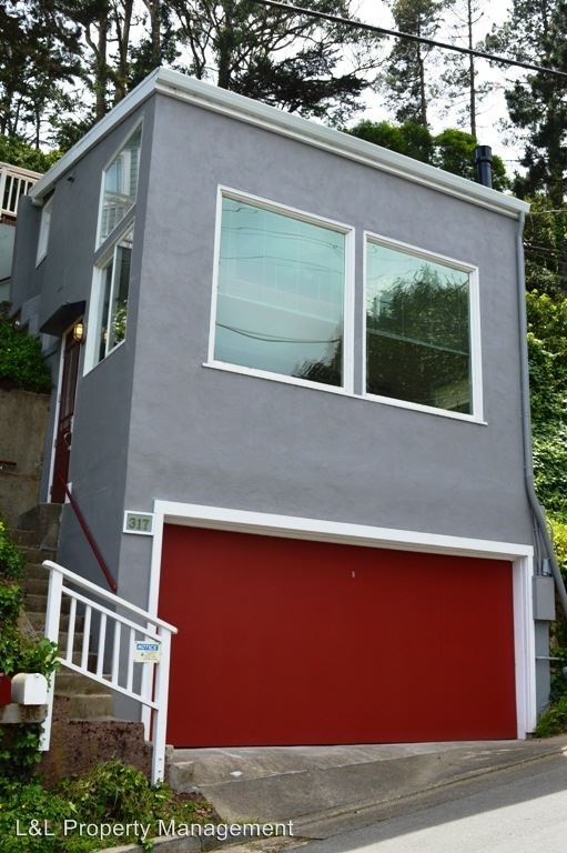 Primary Photo - 317 Sausalito Blvd