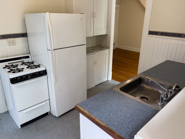 Building Photo - ADR Rentals Gephart