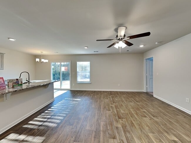 Building Photo - 1646 Commendable Ct