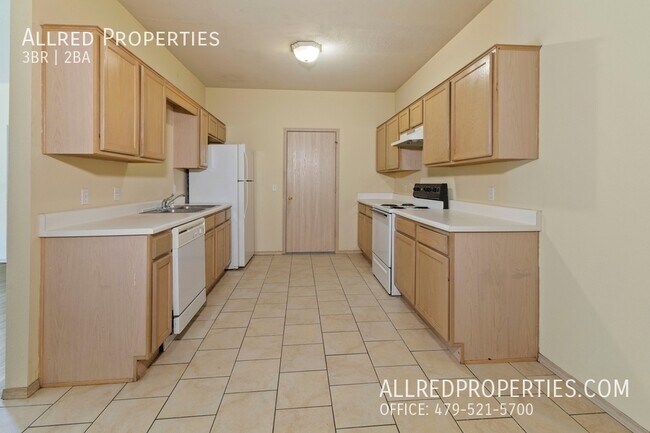 Building Photo - 41 Dakota Trail