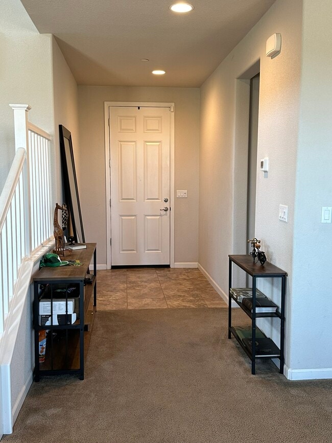 Vestíbulo/Entrada - 814 Bogdanich Pky