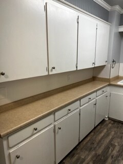 Foto del edificio - 821 S Troost Ave