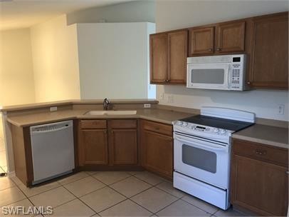 Foto del edificio - 10344 Whispering Palms Dr