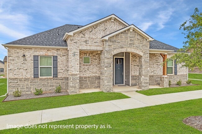 Building Photo - 5900-611 County Road 277