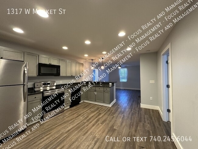 Foto del edificio - 1317 W Market St