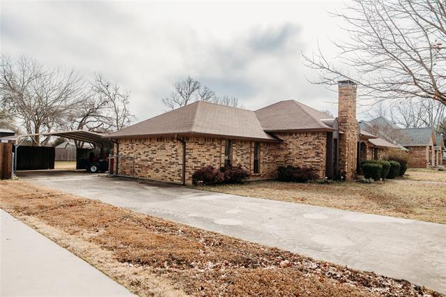 Building Photo - 2106 Pecan St