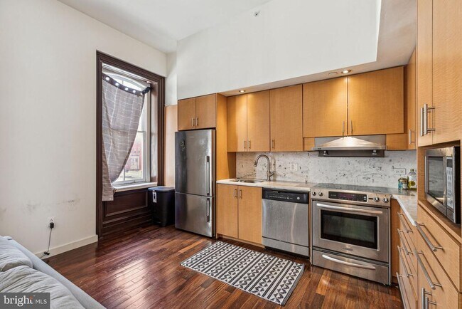 Foto del edificio - 258 S 18th St
