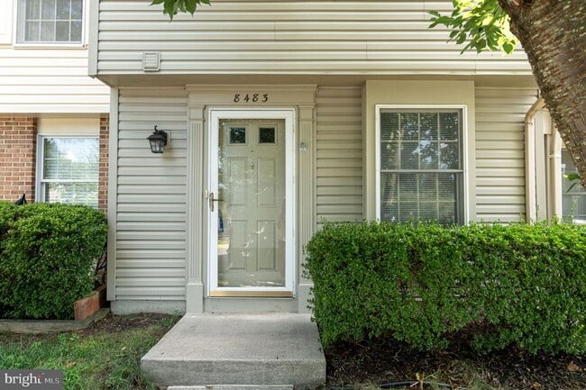 Building Photo - 8483 Aurora Ct