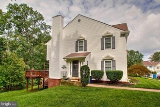 Building Photo - 200 Sulgrave Ct