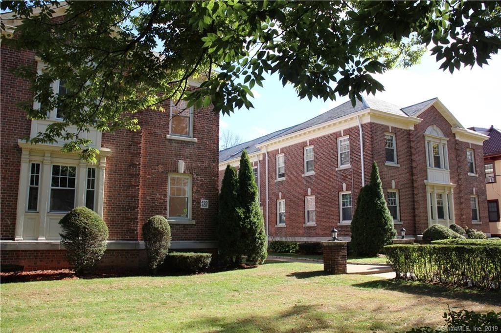 Primary Photo - 431 Whitney Ave
