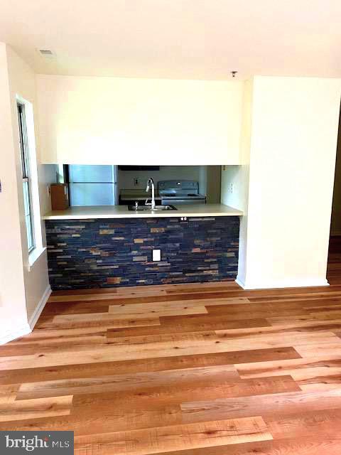 Building Photo - 520 Ashton Ln