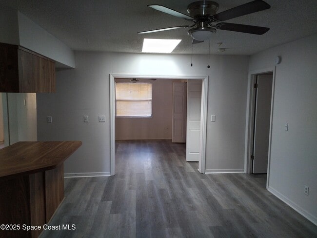 Building Photo - 765 John Carroll Ln