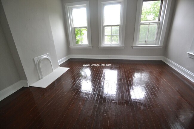 Foto del edificio - 3707 Glenway Ave
