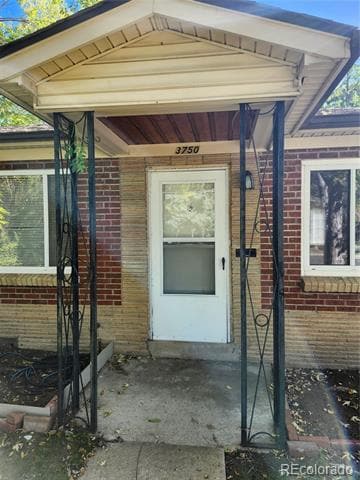 Building Photo - 3750 Marshall St